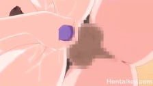 No es suficiente la polla si no que tambien necesita Dildo